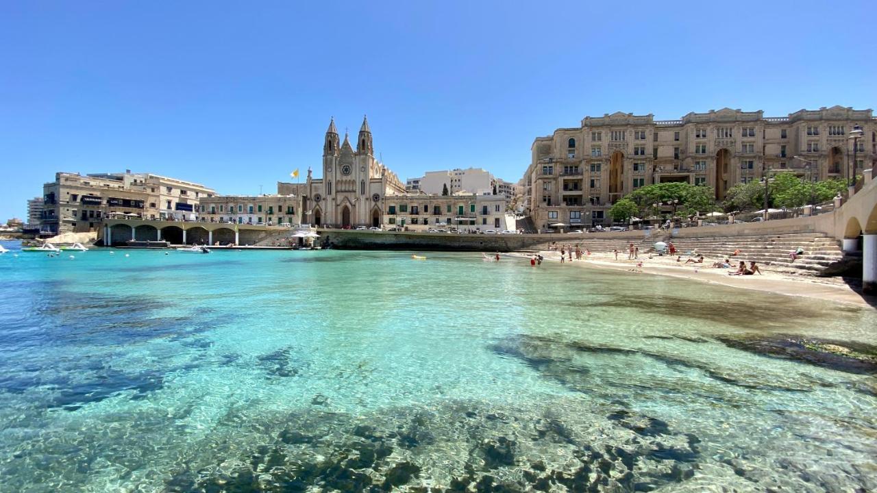 St. Julian'S Bay Hotel Exterior photo